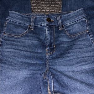 american eagle high waisted jeans